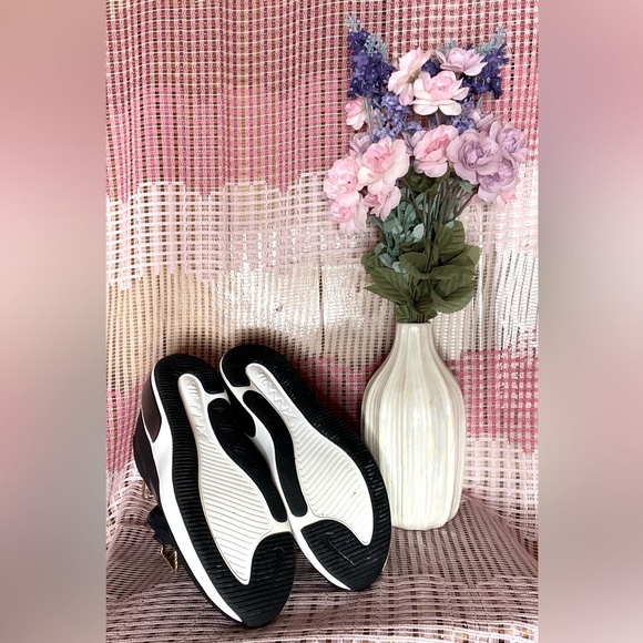 Women's Nike Air Max Dia Winter 'Black - Picture 5 of 5